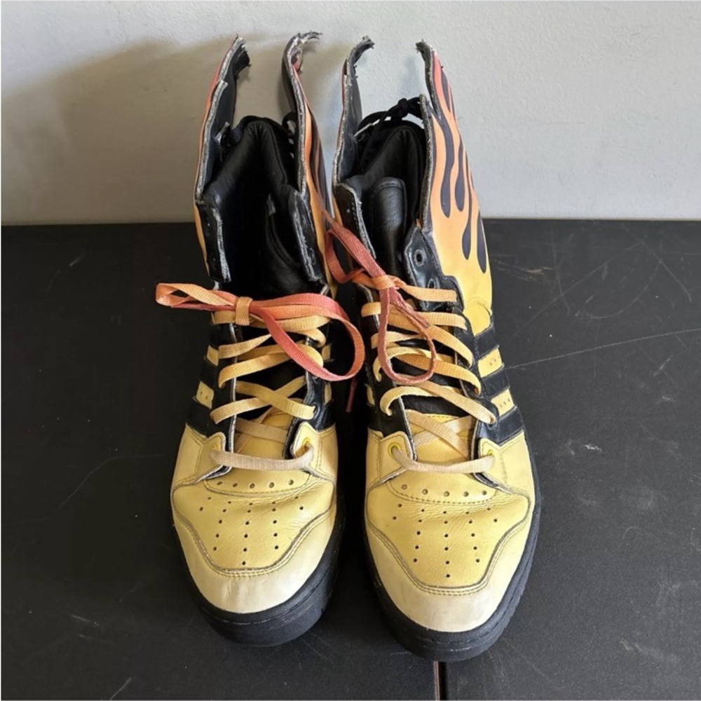 adidas Originals x Jeremy Scott "Fire" Flames RARE US 11.5 G43713 - Picture 2 of 10